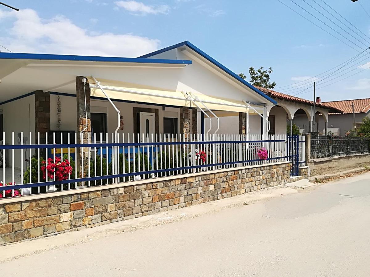 Villa Blue House Nea Kallikrateia Luaran gambar